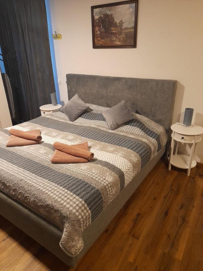 Honey Apartment Lendava Eksteriør bilde